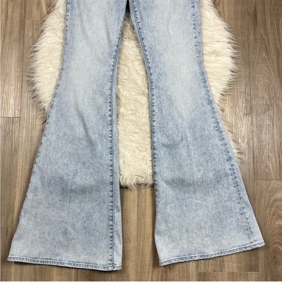 Veronica Beard flare jeans - Picture 6 of 11